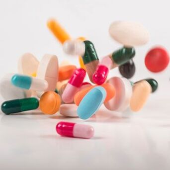 Лекарства за лечение на остеохондроза на гърдата